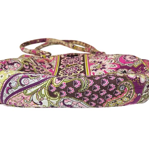 Vera Bradley Medium Bag Tote In Retired Very Berry Paisley Pattern Super Clean - Picture 4 of 9